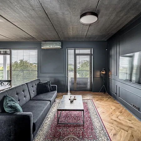 Apartment Center Panoramic Penthouse With Rooftop Terrace - Self Check-in *